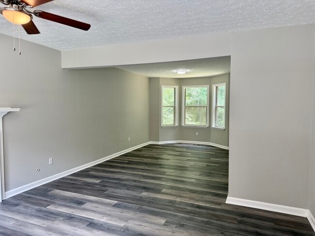10415 Virginia Pine Ln