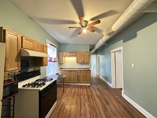 3336 W Chicago Ave Unit F2