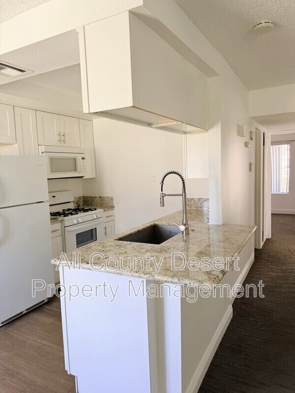 Photo - 82567 Ave 48 Unit 22