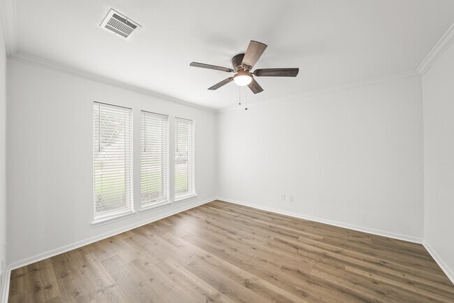 Photo - 20631 Cranfield Dr