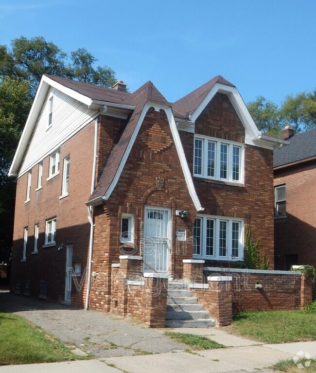 Building Photo - 17201 Quincy St Rental