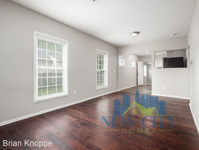 2 br, 1 bath House - 425 S Glenwood Ave - 2 br, 1 bath House - 425 S Glenwood Ave