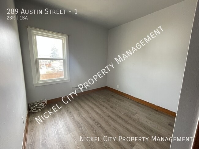 Photo - 289 Austin St Unit 1