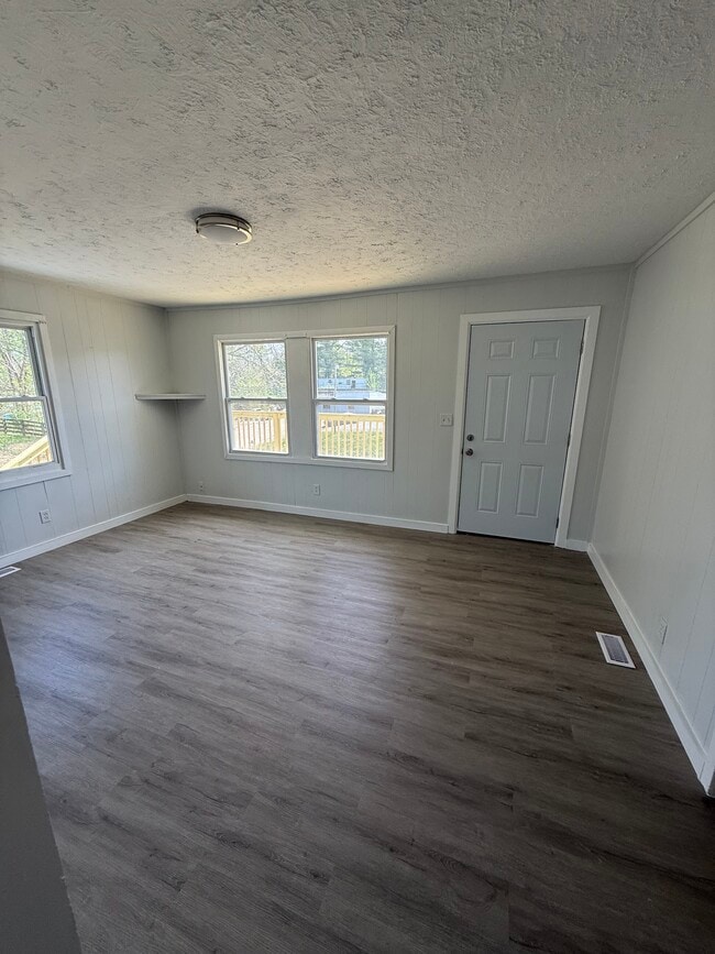 Photo - 5740 Dodson Ferry Rd