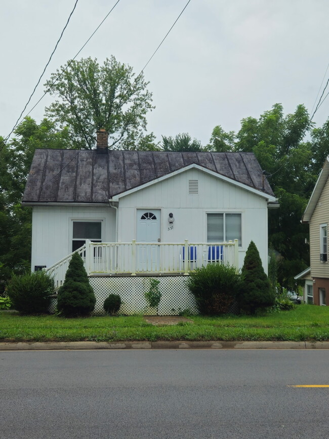 Building Photo - 337 W High St Unit 337