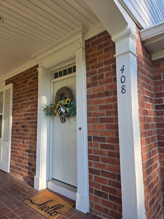 Photo - Premium Listing: Historic Estate + Acreage...