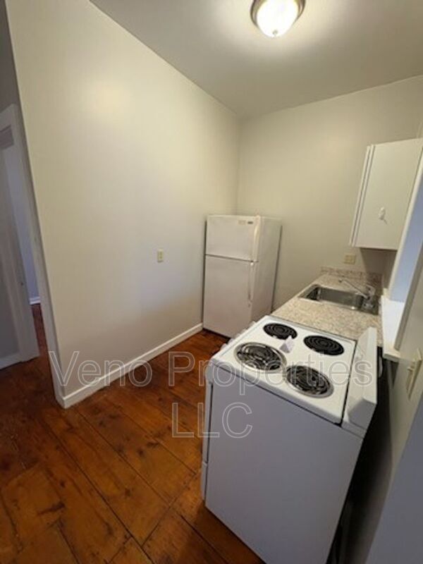 Photo - 1 Pleasant St