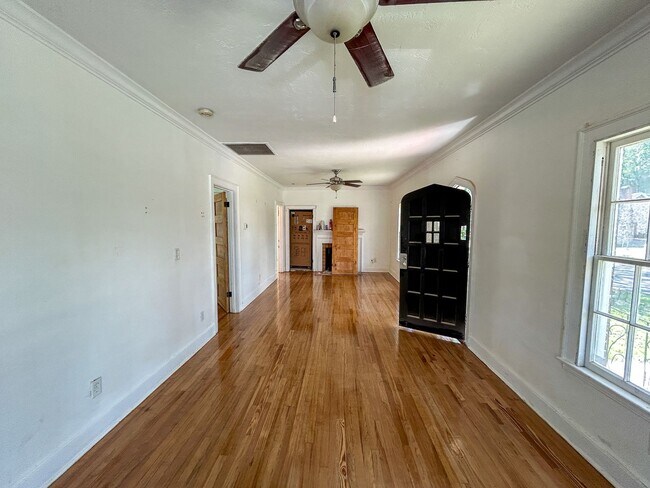 Photo - 1220 NW 4th Ave