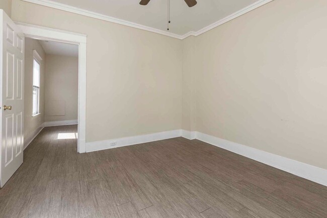Photo - 730 M St Unidad #1