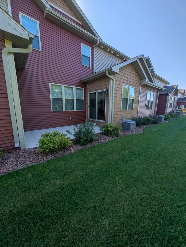 Autumn Ridge Apartment Homes