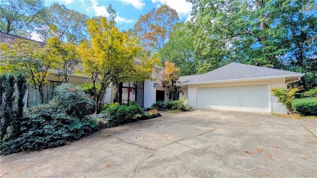 Photo - 2939 Rivercrest Dr