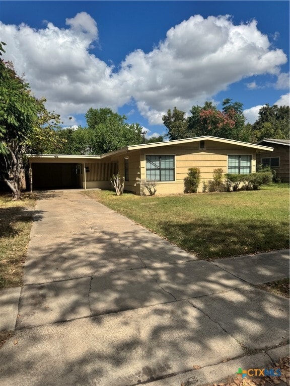 Photo - 902 Fern Ln
