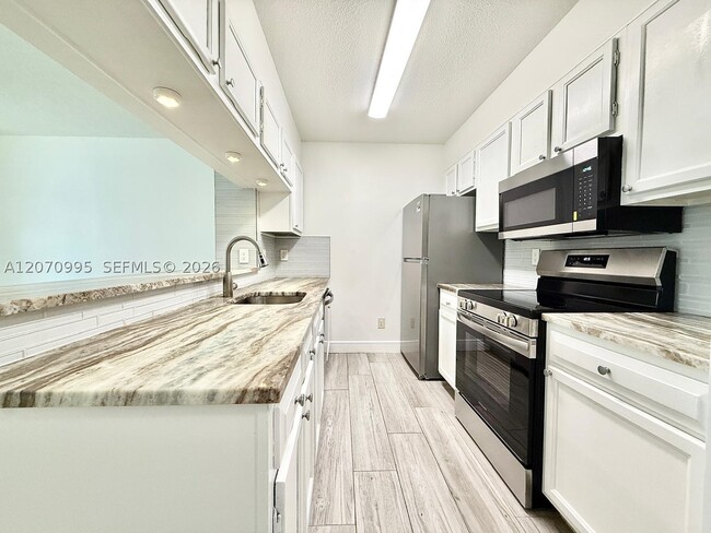 Photo - 277 Cypress Point Dr Unit 277