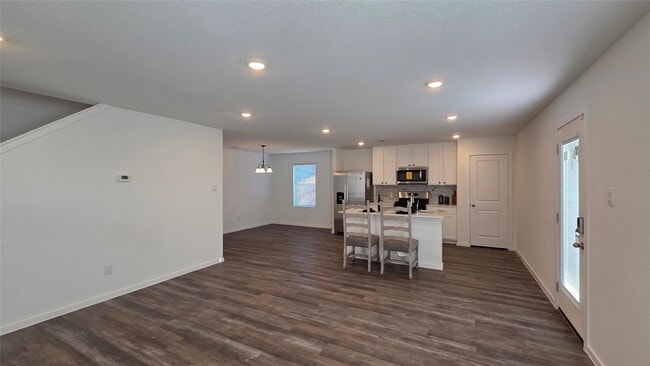 Photo - 40934 Seasoned Oak Ln