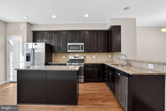 Photo - 1731 Dorothy Ln