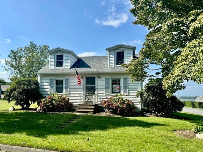 Photo - 82 Raymond St