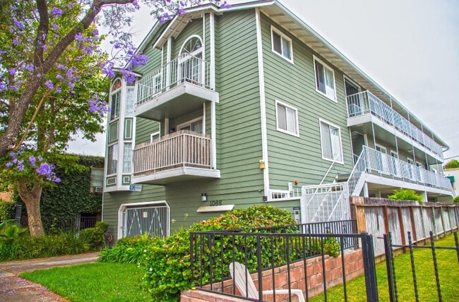 Photo - 1066 Coronado Avenue