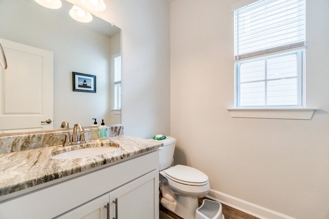 Photo - 2258 Sanibel Ln