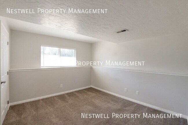 Photo - 2077 W 1835 N
