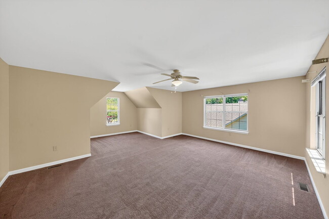 Photo - 3006 Freedom Ct N