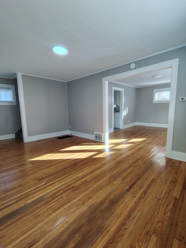 Photo - 1607 N Church St