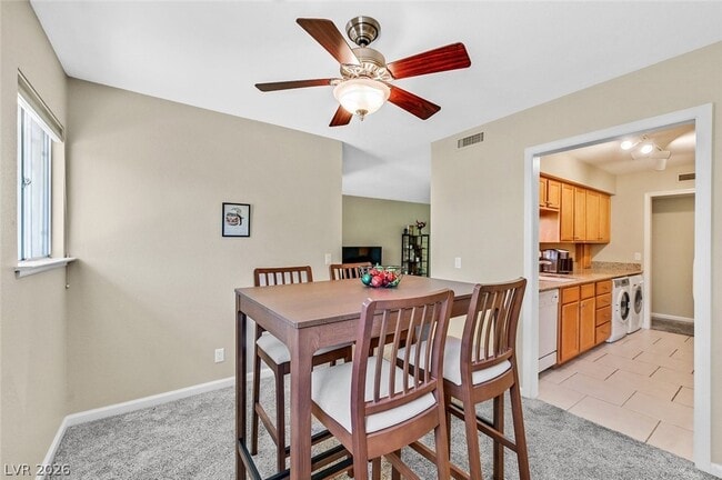 Photo - 668 Oakmont Ave Unit 1724