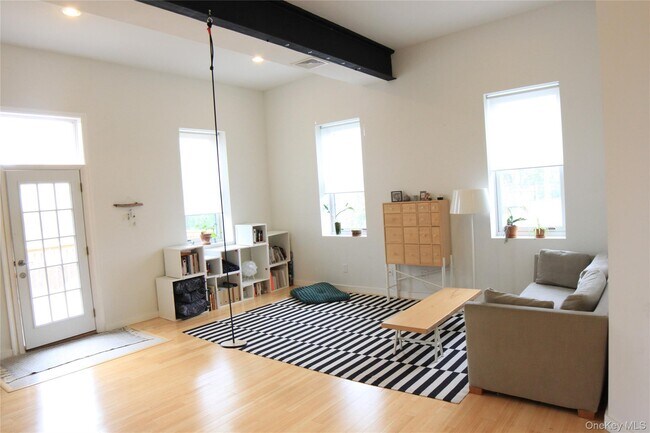 Photo - 217 Main St Unit 2