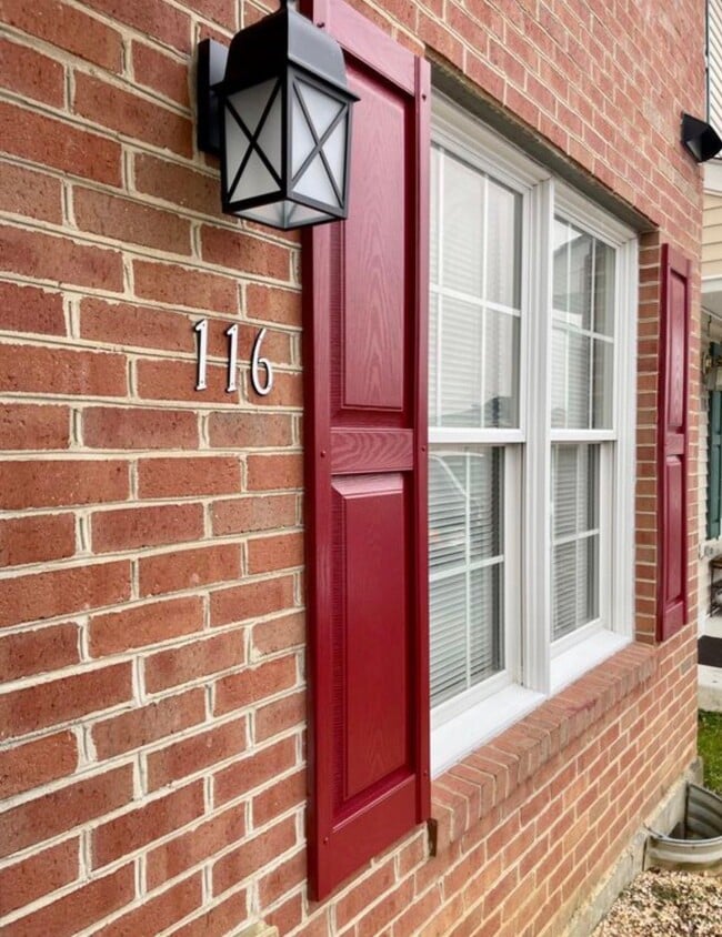 Photo - 116 Commerce Dr