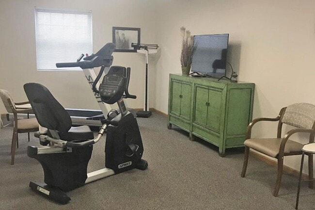 Wyndam Place Senior Residence - Hays