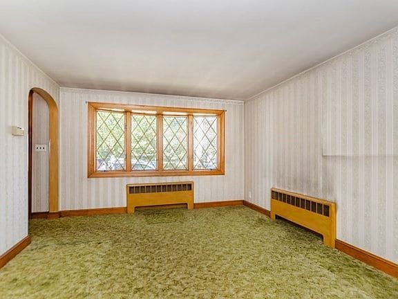 Photo - 23 Winthrop Rd