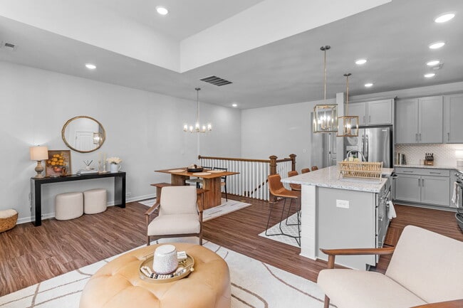 Photo - 2211 Statesville Ave