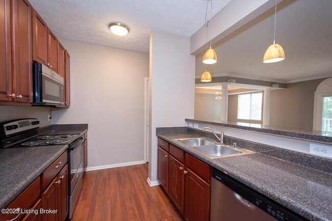 Photo - 2704 Bradford Commons Dr