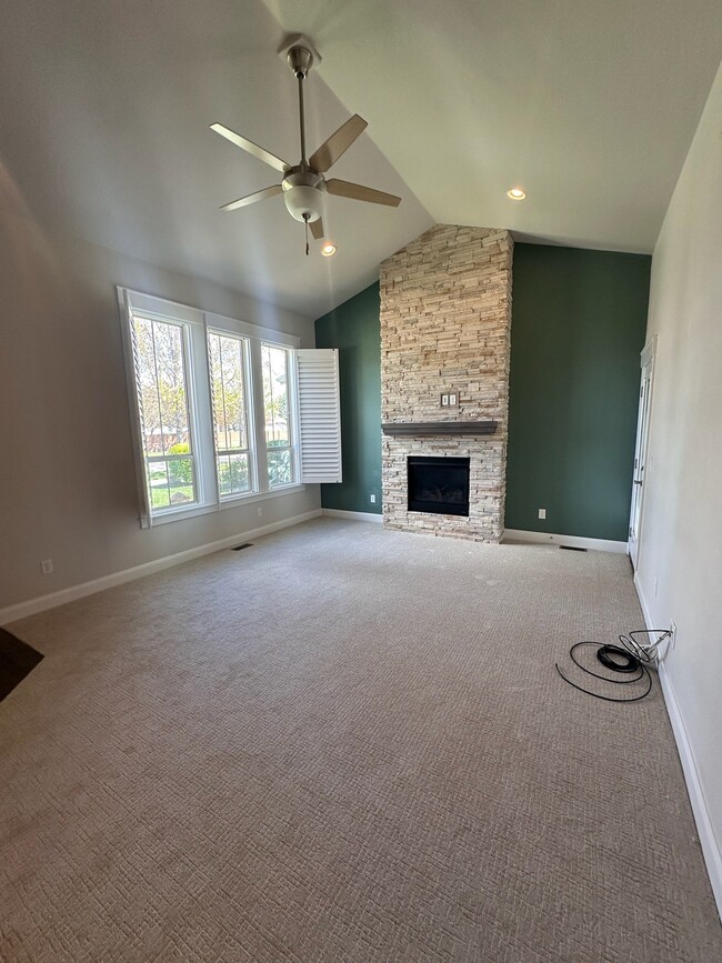 Photo - 1471 E Summerheights Dr