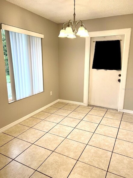 Photo - 162 Landmark St