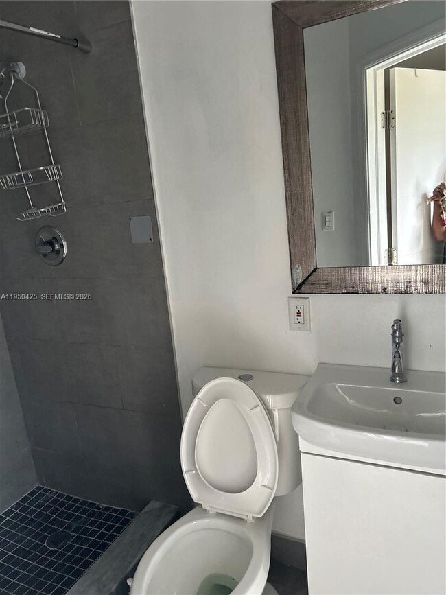 Photo - 2300 NW 94th St Unit 0