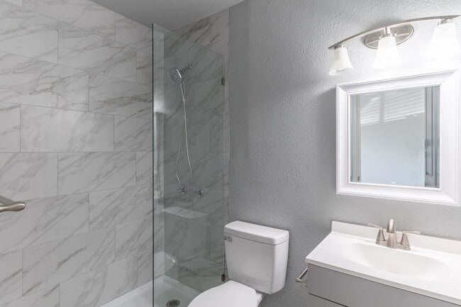 Photo - The CUE at Medical Center