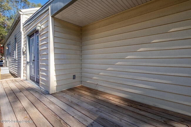 Photo - 1510 E Breckinridge St