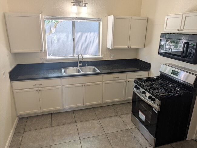 Photo - 3210 40th St Unit 1/2