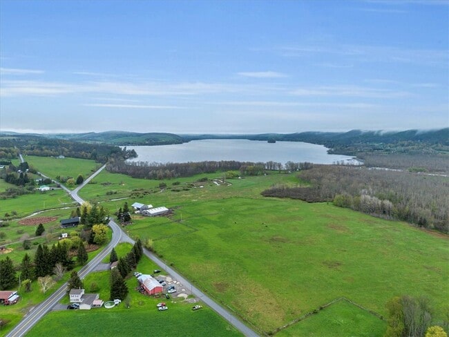 Photo - 7383 NY-28