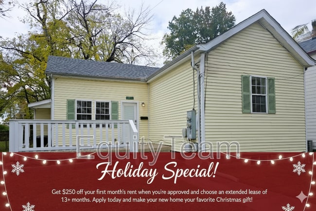 Building Photo - 4723 Peabody Ave Unit 01