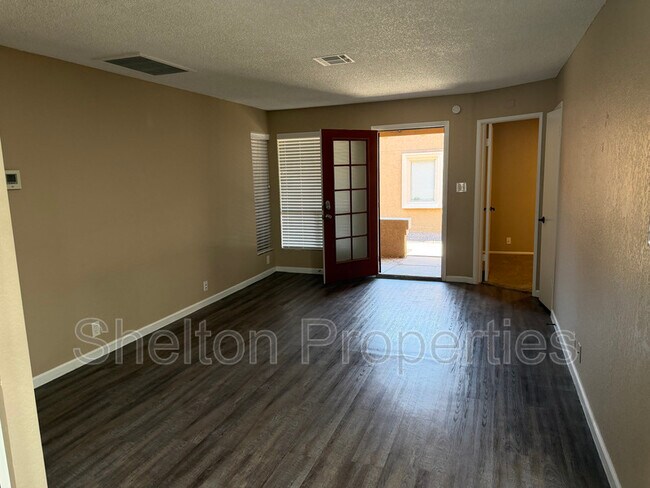 501 W Tonopah Dr Unit 7