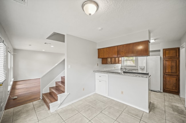 Photo - 10814 Sugar Hill Dr