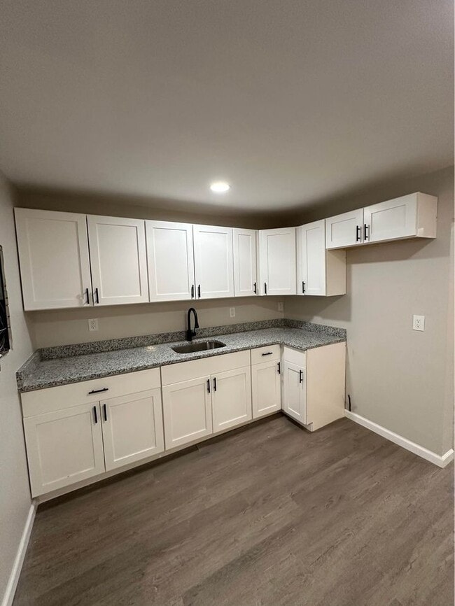 Photo - 216-218 Crane St