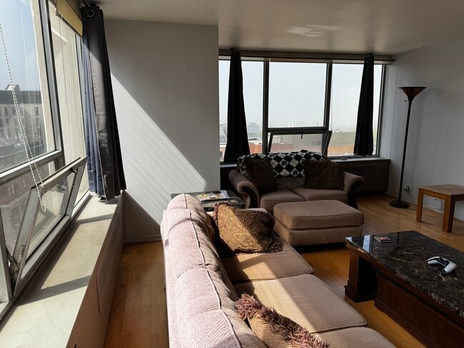 Photo - 70 W Burton Pl Unit 1101