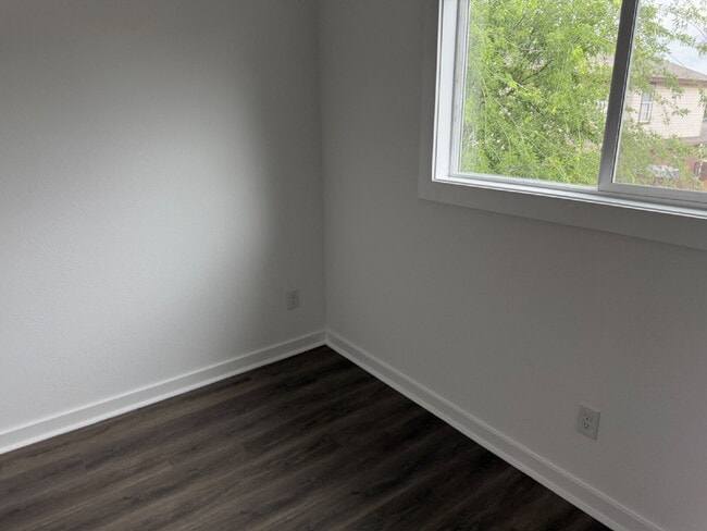Photo - 7651 Oak Chase Unit 2