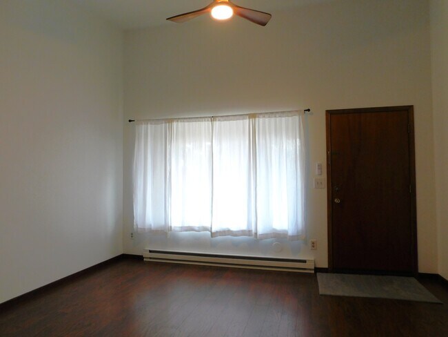 604 Pine Ave