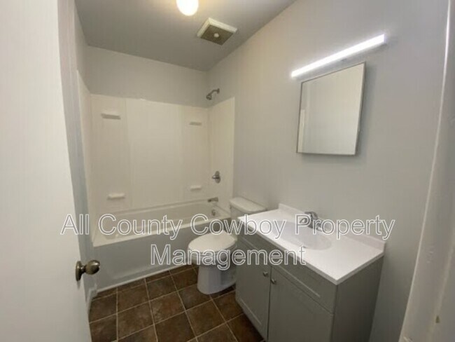 Photo - 1530 E Kearney St