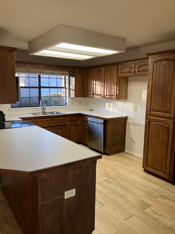 Photo - 5620 S 98th St