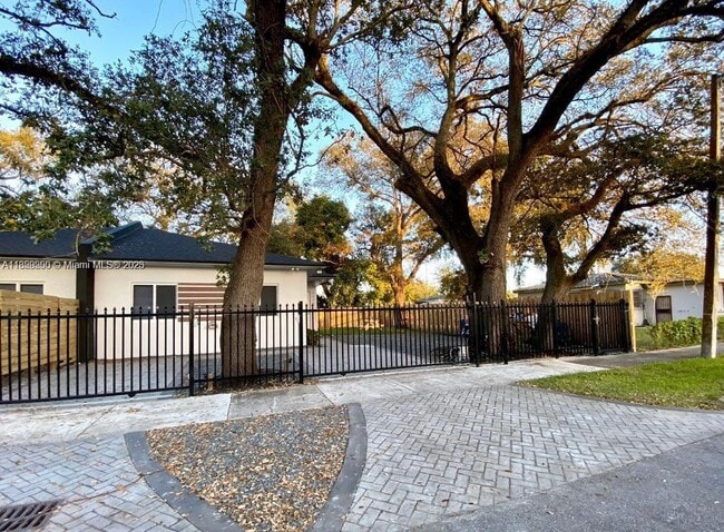 Photo - 9995 NW 23rd Ave