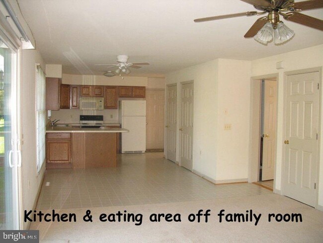 Photo - 212 Frederick Dr